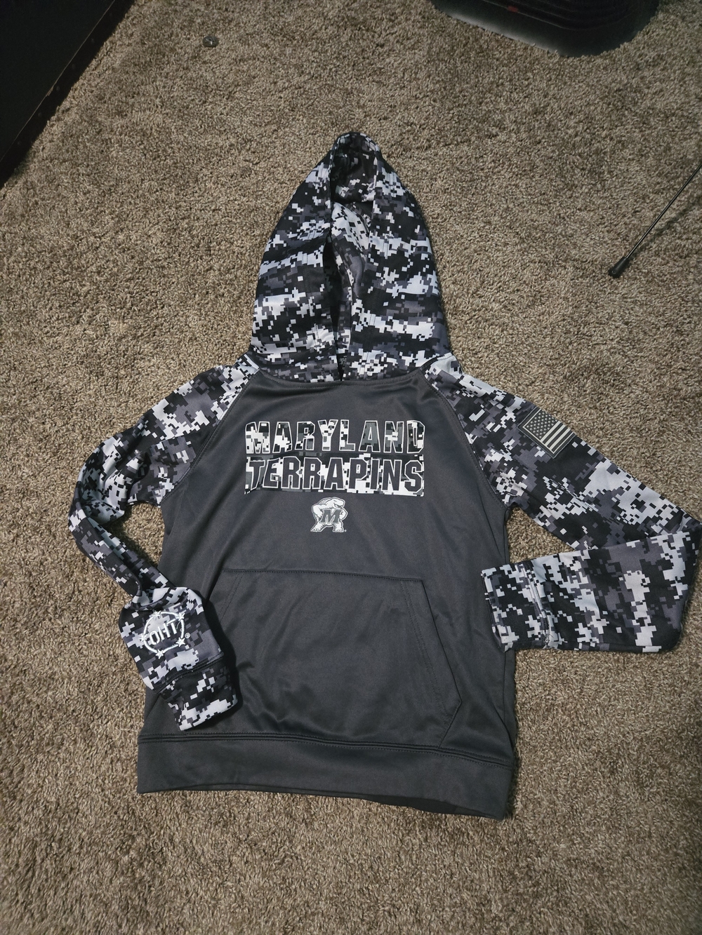 Colosseum Digital Camo Hooded Sweatshirt - Black & Gray